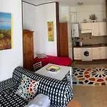 Appartamento affitti brevi Verona Colors/G.B. Rossi friendly
